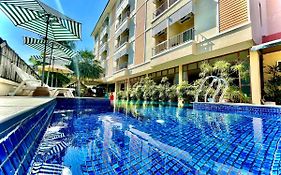 สไมล์ หัวหิน รีสอร์ท (SHA Plus+)